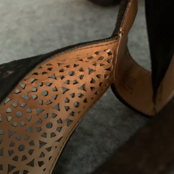 BCBGeneration Kadia Women’s Black Leather Heel Back Zipper Lattice Cage Shoes - Picture 7 of 12